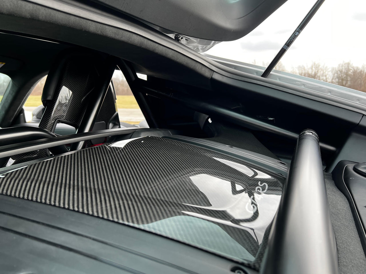 Experience the perfect blend of safety, style, and performance with the CMS Performance Roll Bar for the Porsche Cayman GT4 RS.